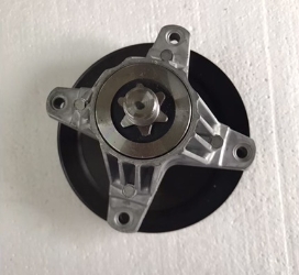 SPINDLE ASSEMBLY WITH PULLEY (918-04865A) 918-04865A, 918-04636, 918-04636A, 618-04636, 618-04636A, 618-04865A