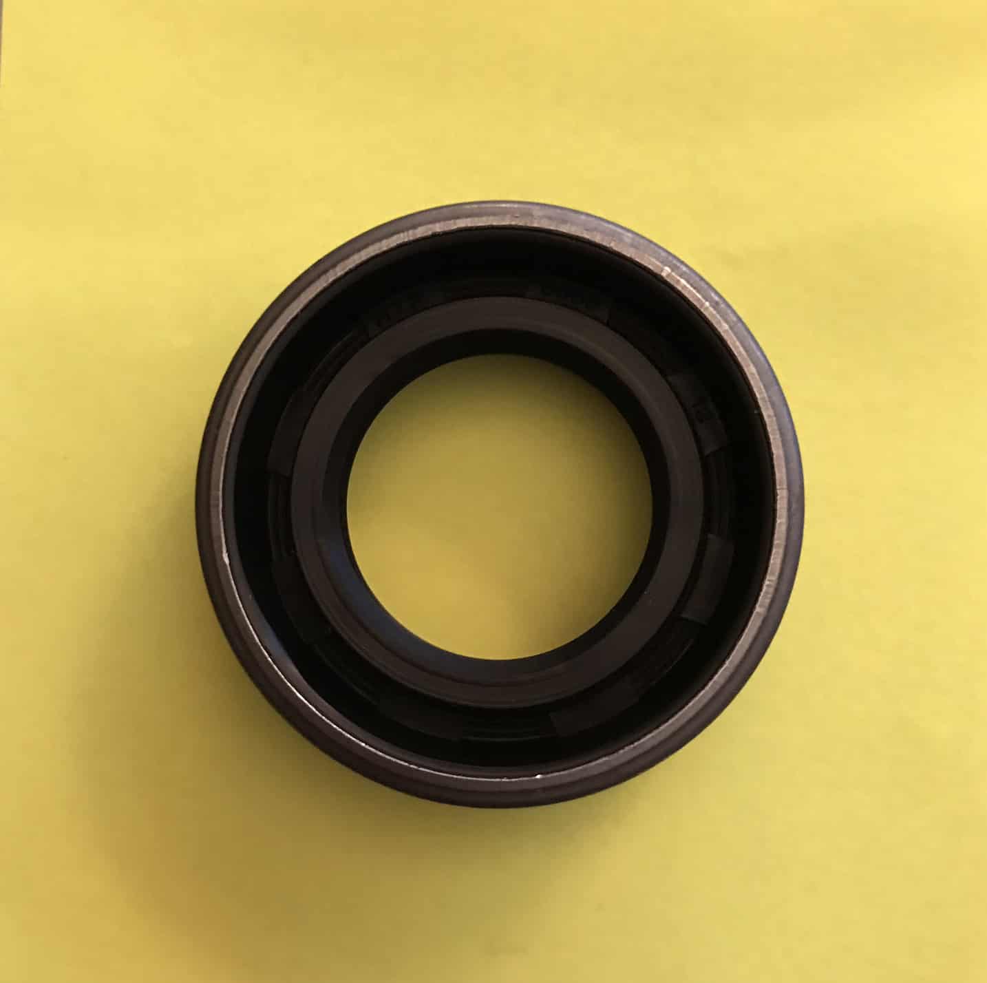 TINE SHAFT SEAL (1.75" OD, .984" ID x .5") - STRAIGHT TINE SHAFT (9623) 9623, GW-9623, 97073, 97073P, GW-97073P, 721-04035, 921-04035, CP1840C, 1840