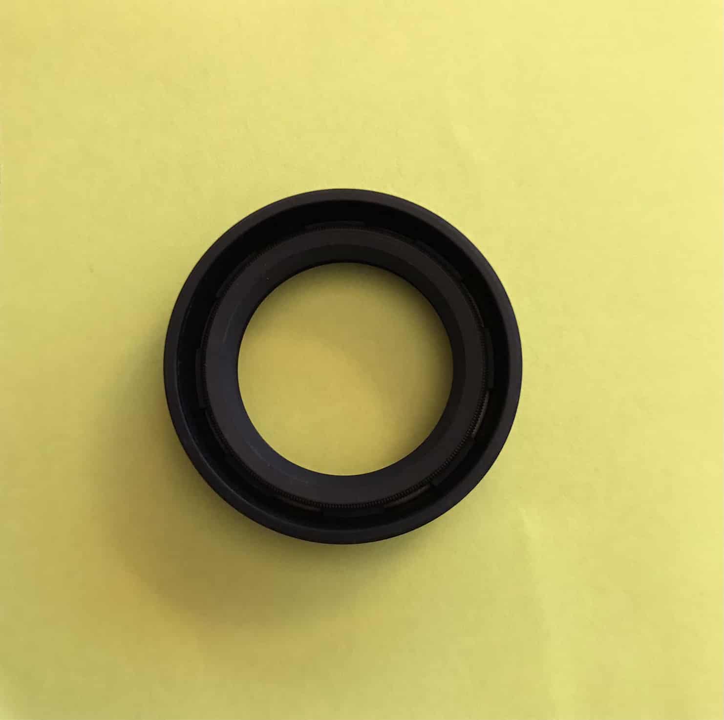 WHEEL SHAFT SEALS  (9621) 9609, 9621, 921-04031, 602, 644, 9601, 721-04031, 644H, Troy Bilt, Wheel seals, troy-bilt, tiller, 1840, 1840B, 1840C
